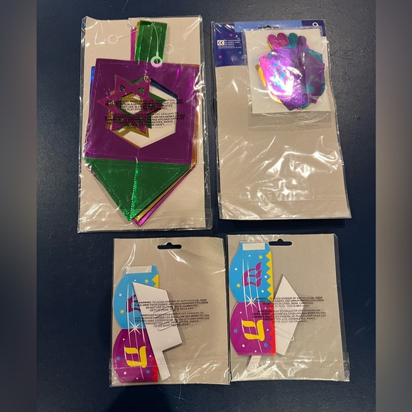 NWT Hanukkah 🕎 Decorations-Dreidel Theme - Picture 5 of 5